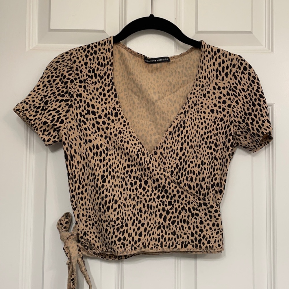 Brandy Melville Top